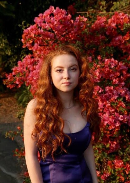 Francesca Capaldi photo