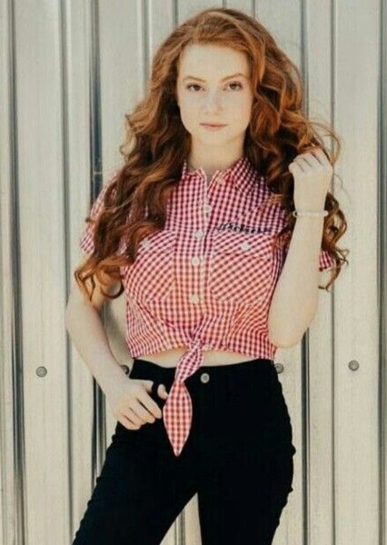 Francesca Capaldi photo