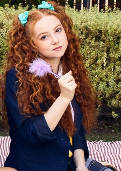 Francesca Capaldi photo