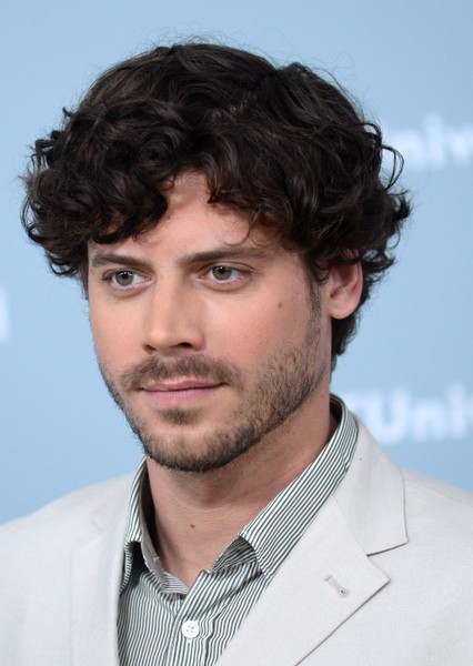 François Arnaud photo