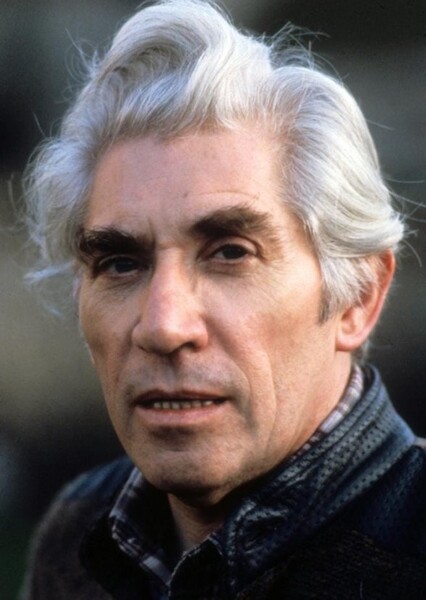 Frank Finlay