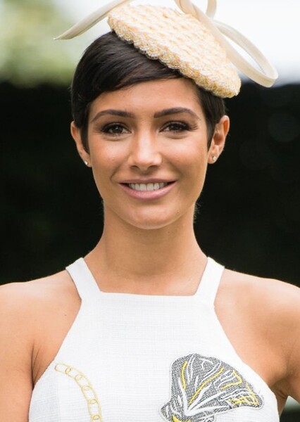 Frankie Bridge photo