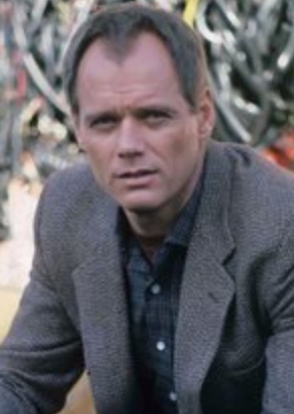 Fred Dryer photo