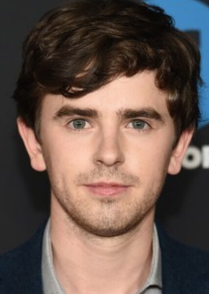 Freddie Highmore photo
