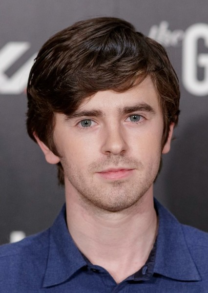 Freddie Highmore photo
