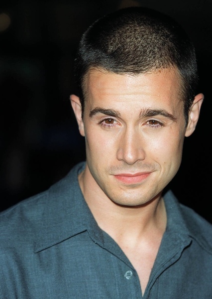 Freddie Prinze Jr. photo