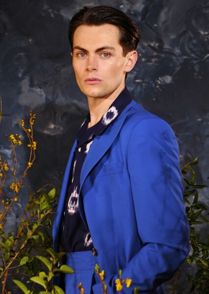 Freddy Carter photo