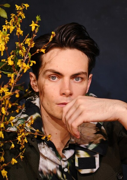 Freddy Carter photo