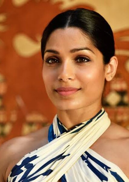 Freida Pinto photo