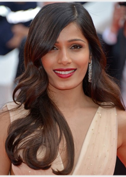 Freida Pinto photo