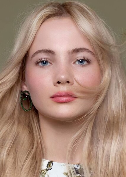 Freya Allan