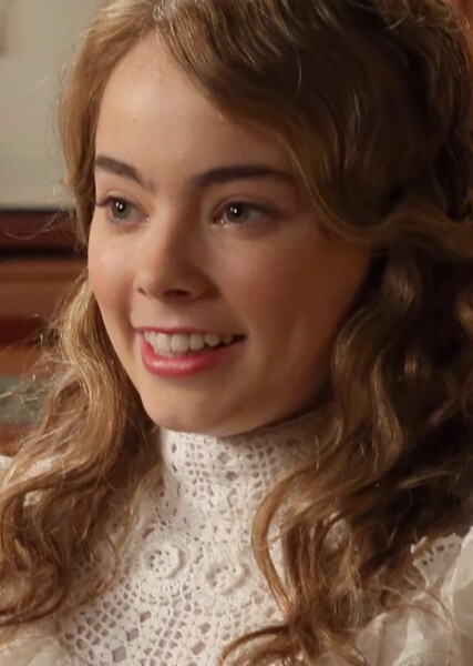 Freya Tingley photo