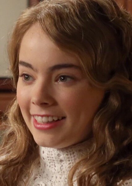 Freya Tingley photo