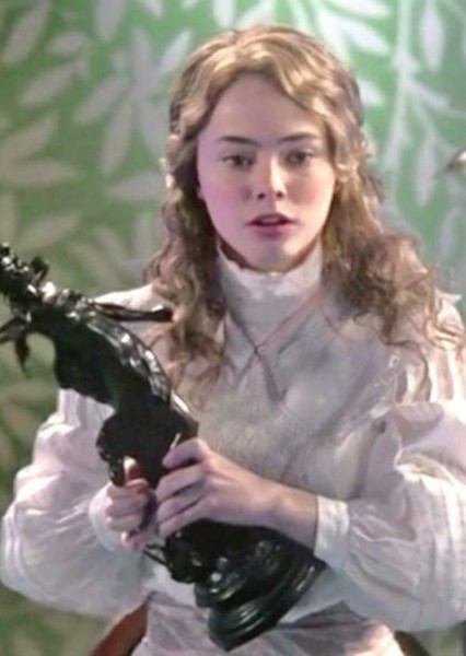 Freya Tingley photo