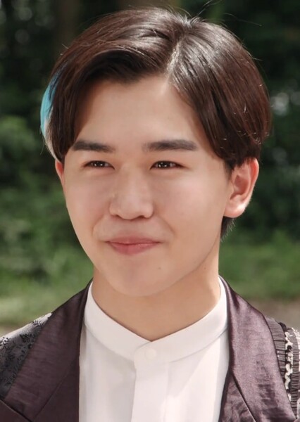 Fuku Suzuki photo