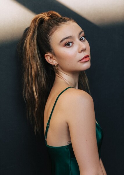 Genevieve Hannelius photo