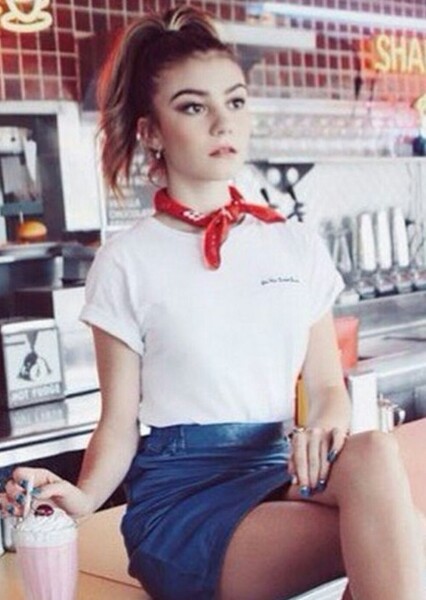 Genevieve Hannelius photo