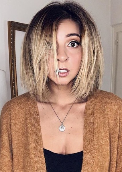 Gabbie Hanna photo