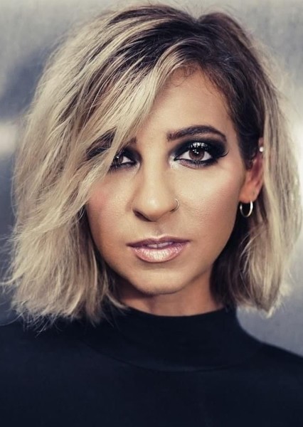Gabbie Hanna photo