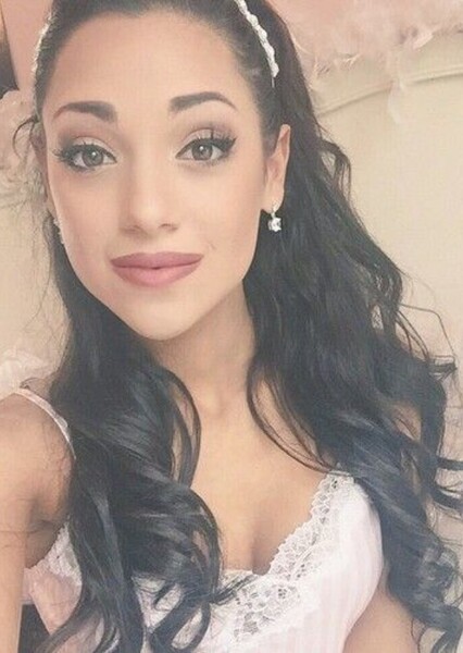 Gabi DeMartino photo