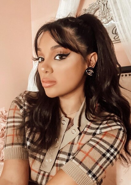 Gabi DeMartino photo