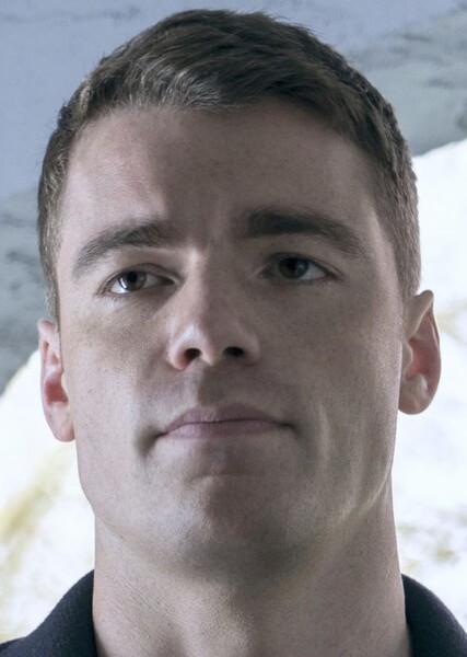 Gabriel Basso photo