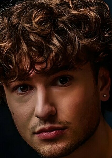 Gabriel LaBelle photo