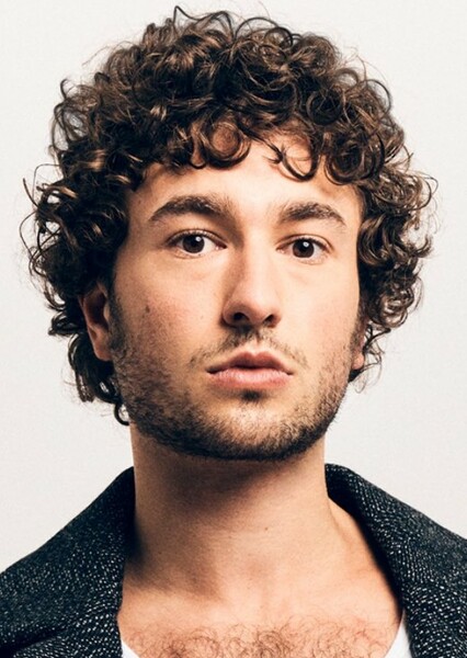 Gabriel LaBelle photo