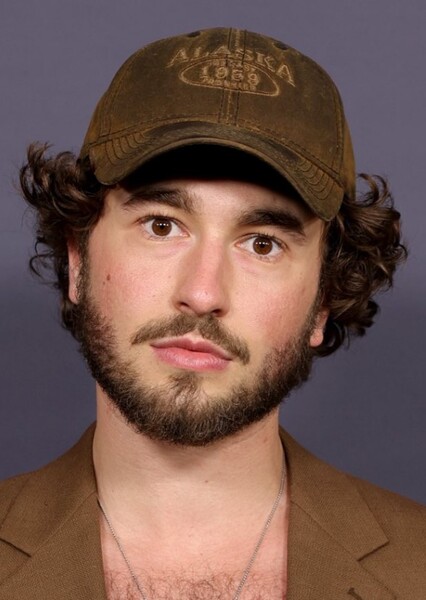 Gabriel LaBelle photo