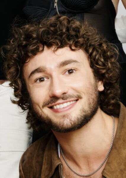 Gabriel LaBelle photo