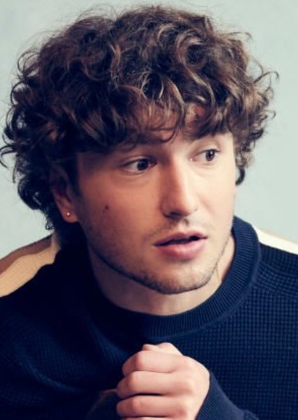 Gabriel LaBelle photo