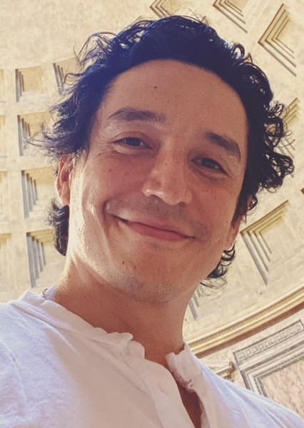 Gabriel Luna photo
