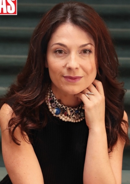 Gabriela Barros photo