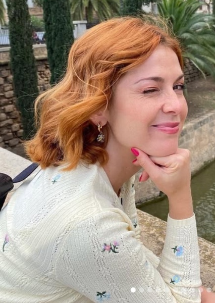 Gabriela Barros photo