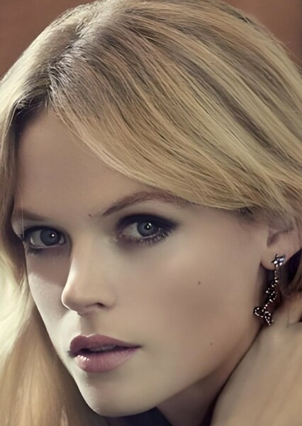 Gabriella Wilde photo