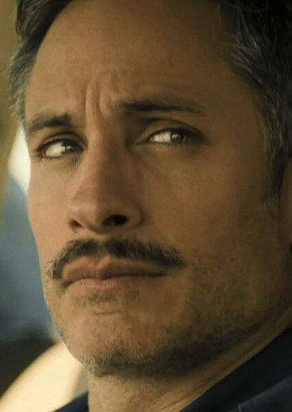 Gael García Bernal photo