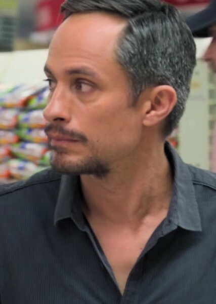 Gael García Bernal photo