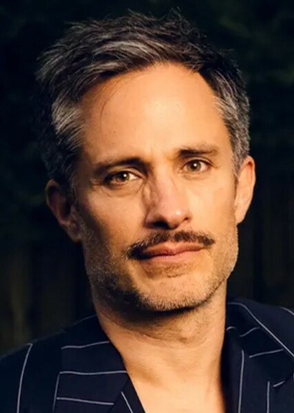 Gael García Bernal photo