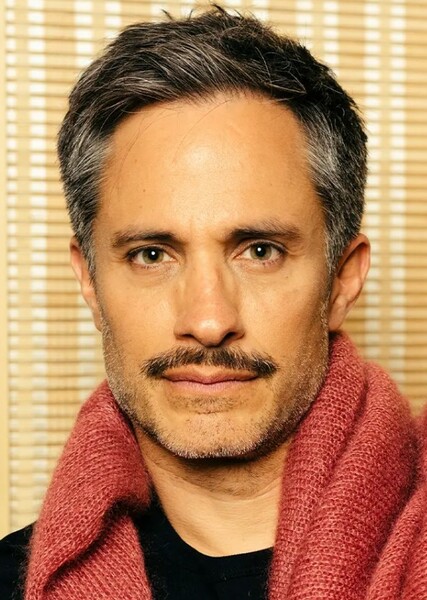Gael García Bernal photo