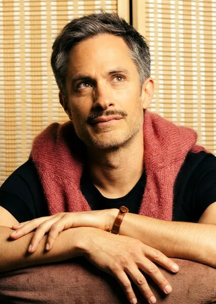 Gael García Bernal photo