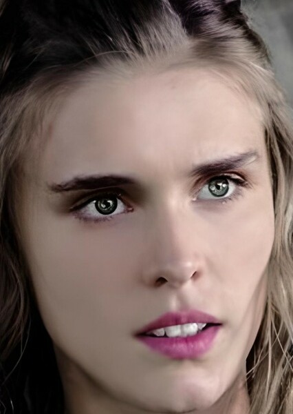 Gaia Weiss photo