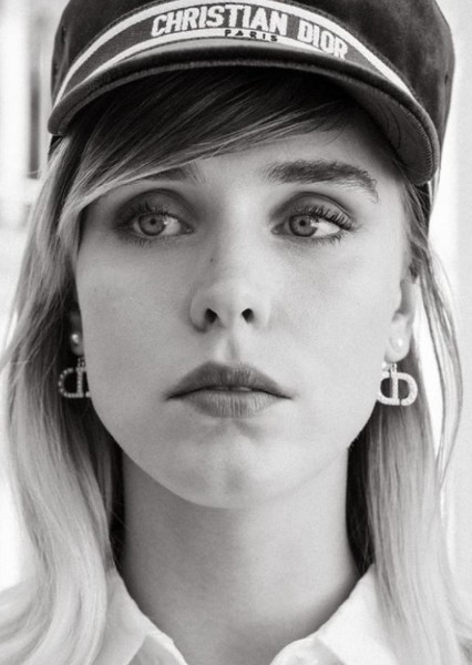 Gaia Weiss photo