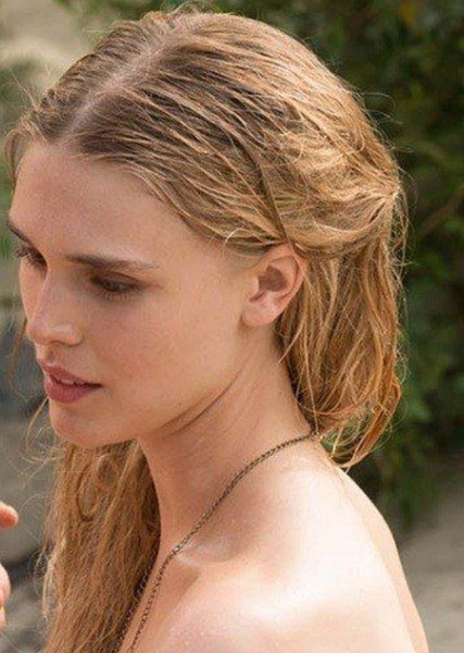 Gaia Weiss photo