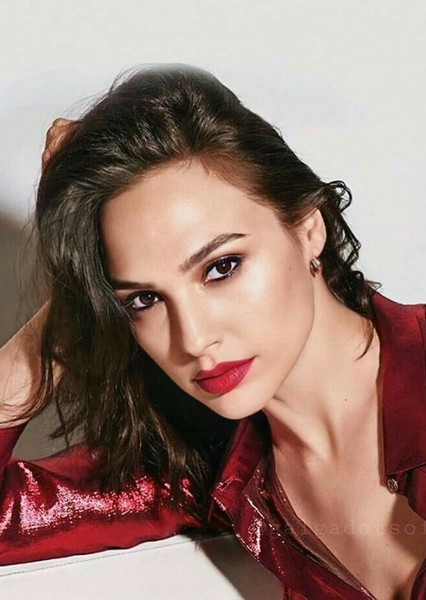 Gal Gadot photo