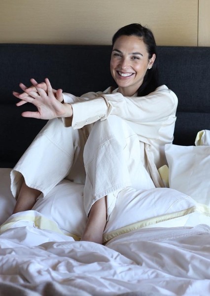 Gal Gadot photo