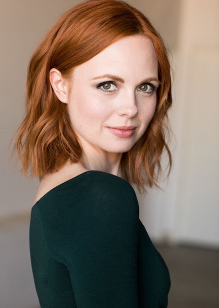 Galadriel Stineman photo