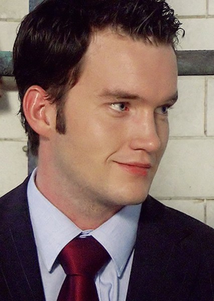 Gareth David-Lloyd photo