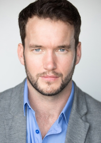 Gareth David-Lloyd photo