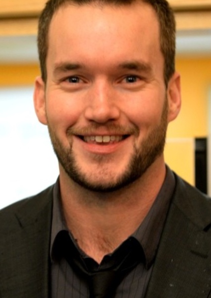 Gareth David-Lloyd photo