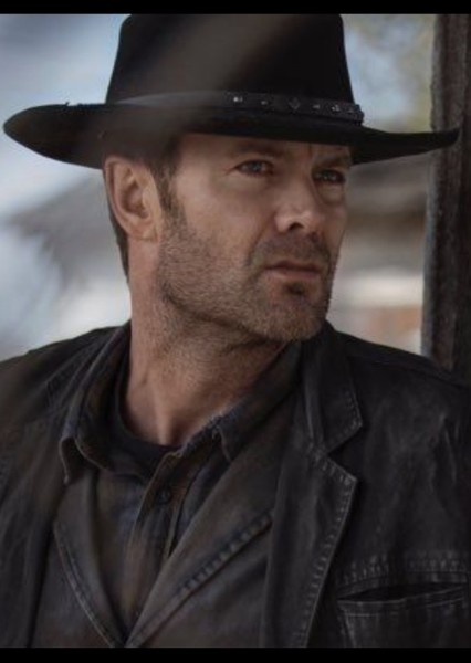 Garret Dillahunt